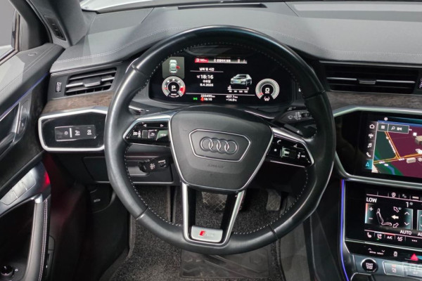 2021 Audi A6 с пробегом 233 495 км