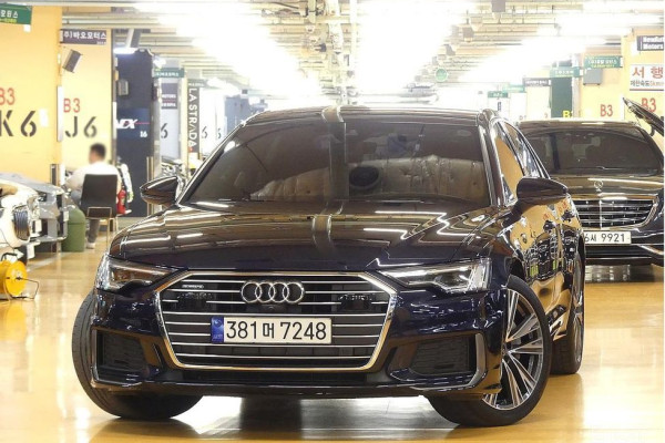 2022 Audi A6 с пробегом 34 000 км