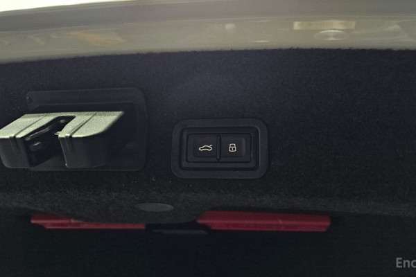 2023 Audi A6 с пробегом 40 595 км