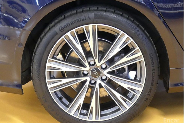 2022 Audi A6 с пробегом 34 000 км