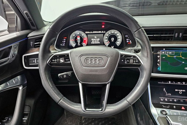 2021 Audi A6 с пробегом 58 003 км