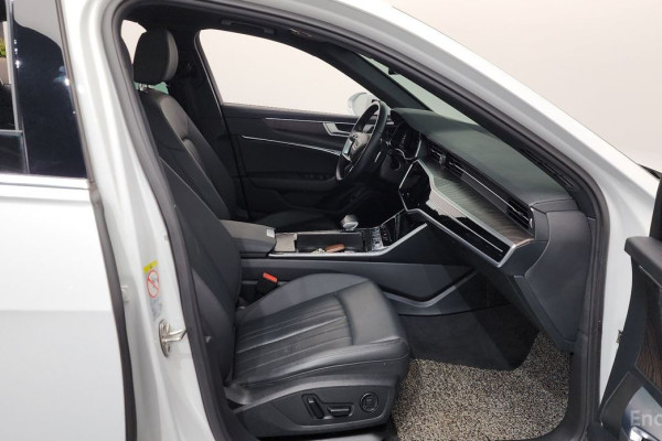 2022 Audi A6 с пробегом 137 541 км