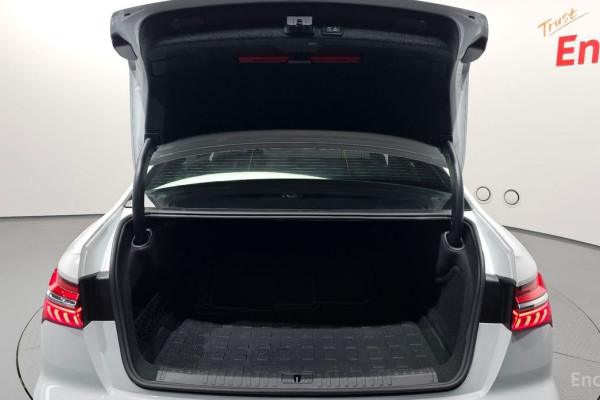 2021 Audi A6 с пробегом 109 415 км