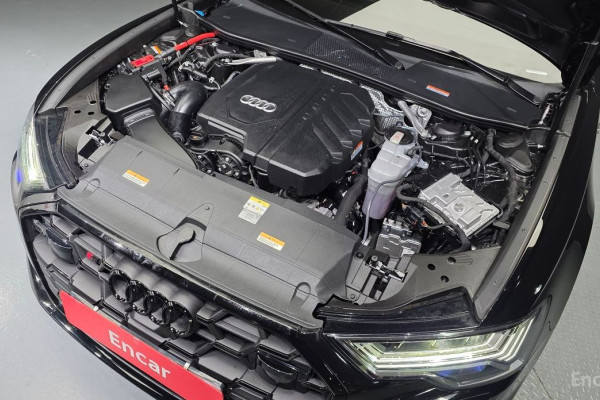 2025 Audi A6 с пробегом 14 398 км