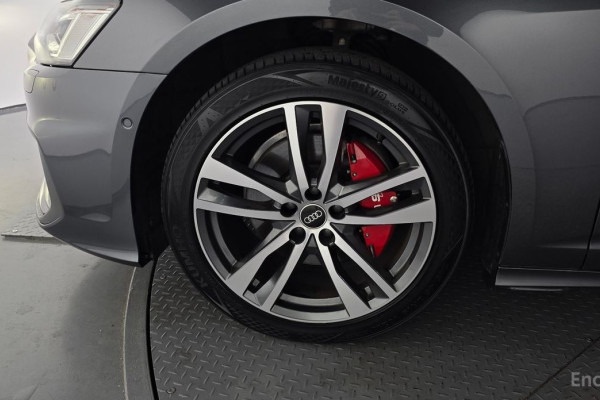 2022 Audi A6 с пробегом 70 634 км