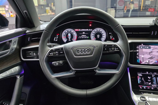 2025 Audi A6 с пробегом 14 398 км