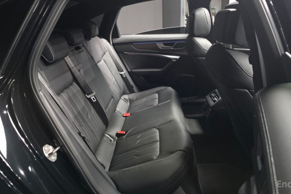 2024 Audi A6 с пробегом 21 412 км