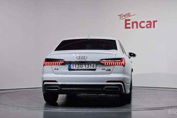 2021 Audi A6 с пробегом 95 092 км