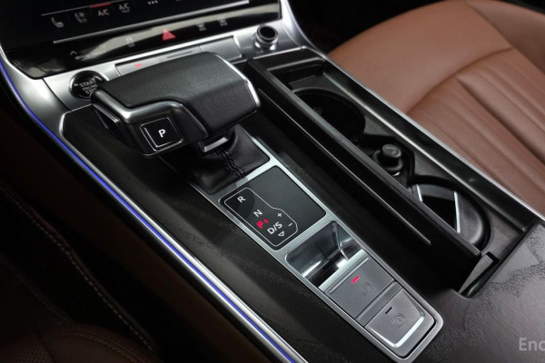 2023 Audi A6 с пробегом 17 241 км