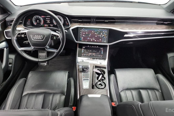 2022 Audi A6 с пробегом 28 975 км