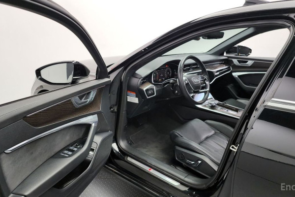 2022 Audi A6 с пробегом 28 975 км