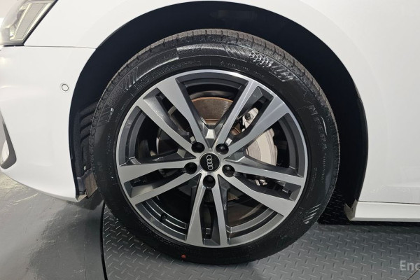 2022 Audi A6 с пробегом 32 728 км