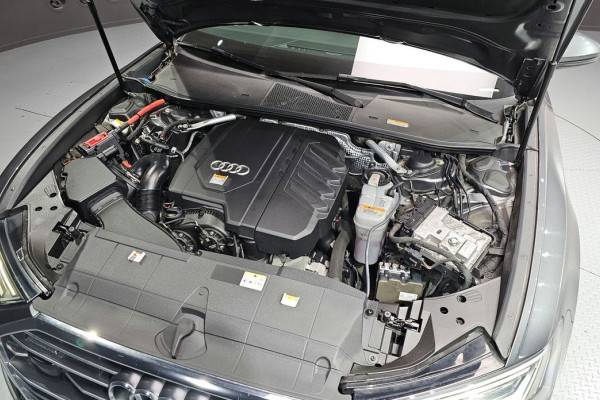 2022 Audi A6 с пробегом 109 867 км