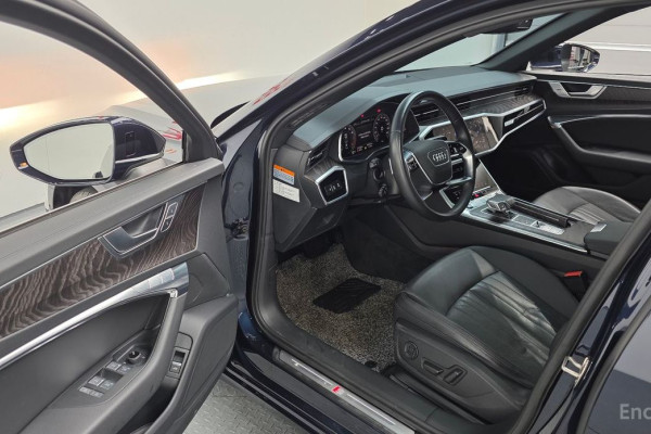 2022 Audi A6 с пробегом 111 922 км