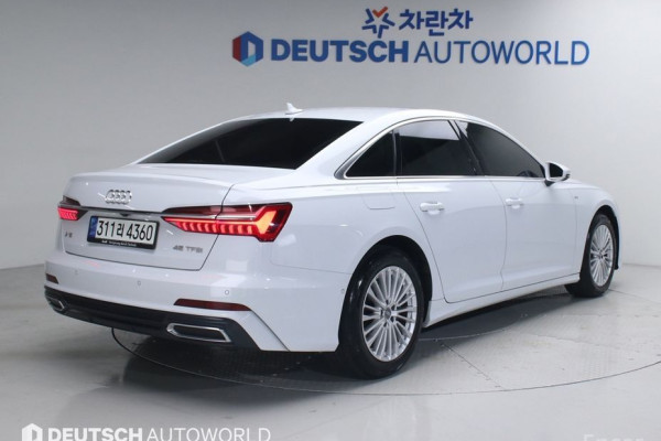 2021 Audi A6 с пробегом 58 480 км
