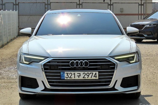 2021 Audi A6 с пробегом 124 311 км