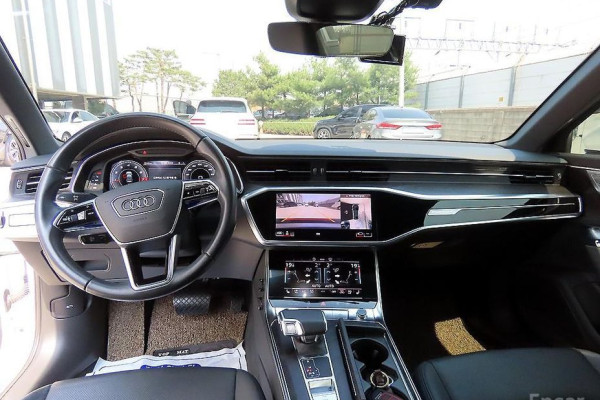 2021 Audi A6 с пробегом 124 311 км