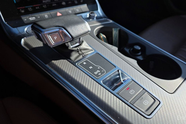 2020 Audi A6 с пробегом 117 651 км