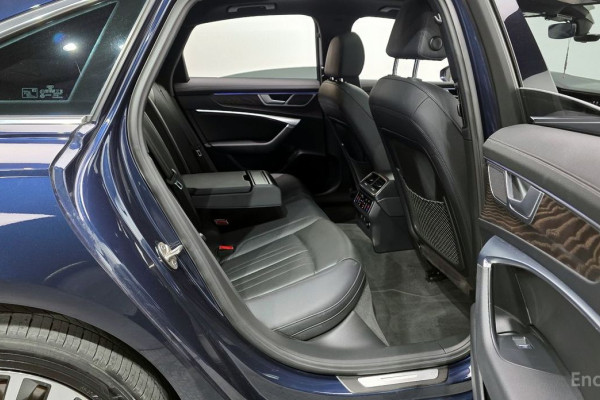 2022 Audi A6 с пробегом 104 953 км