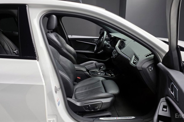 2022 BMW 1 серии с пробегом 56 608 км