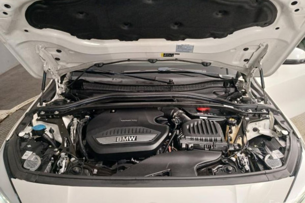 2020 BMW 1 серии с пробегом 79 748 км