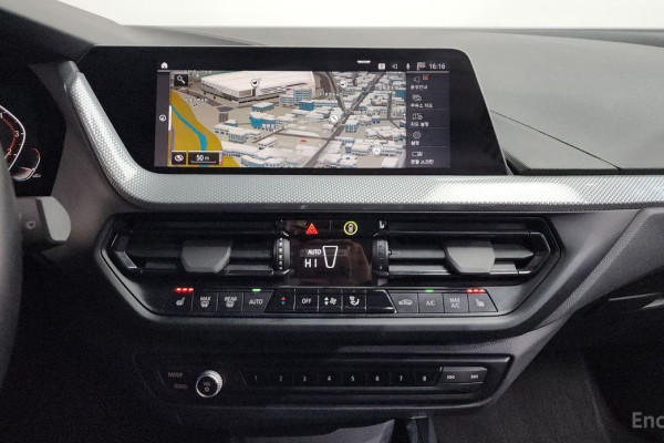 2022 BMW 1 серии с пробегом 83 962 км