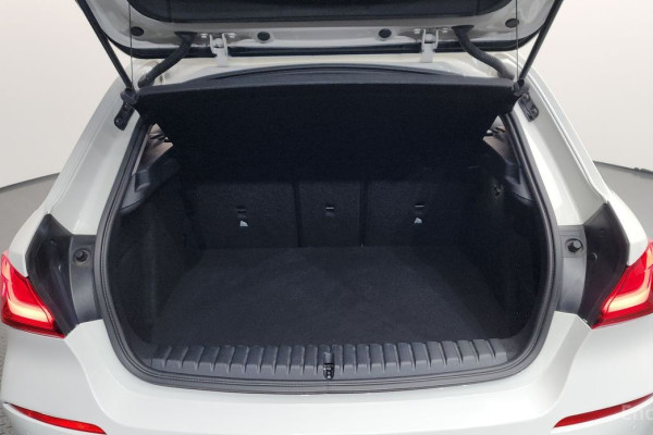 2022 BMW 1 серии с пробегом 83 962 км