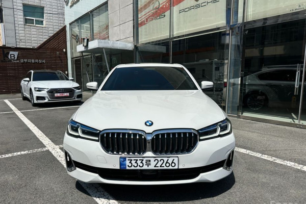 2021 BMW 5 серии с пробегом 91 355 км
