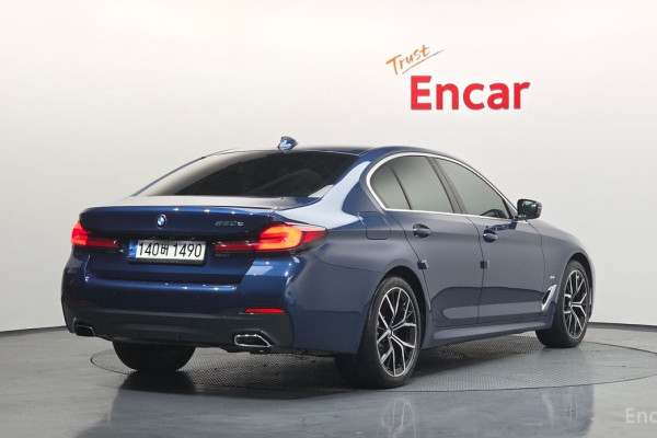 2021 BMW 5 серии с пробегом 84 042 км