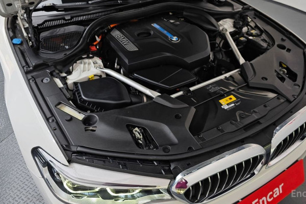 2020 BMW 5 серии с пробегом 43 063 км