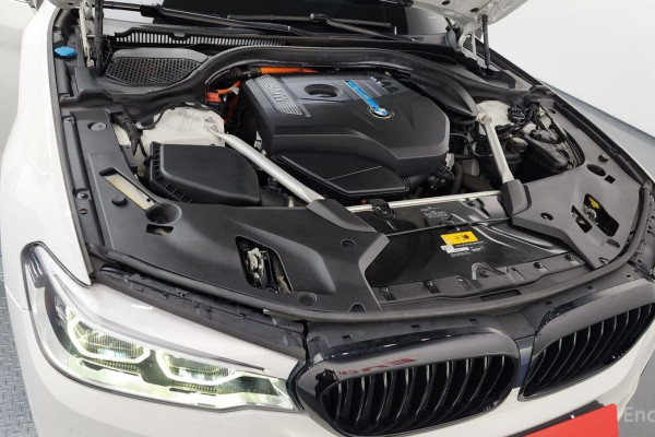 2020 BMW 5 серии с пробегом 130 634 км