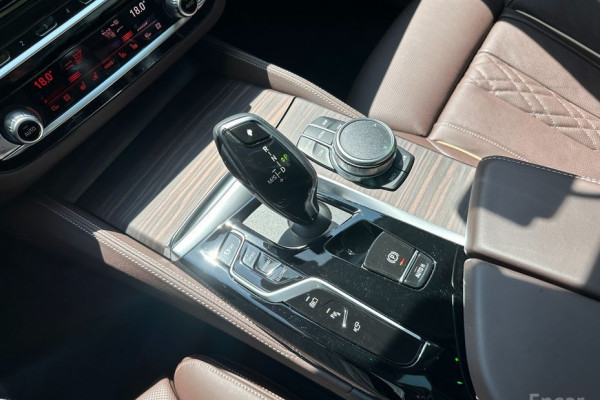 2021 BMW 5 серии с пробегом 91 355 км
