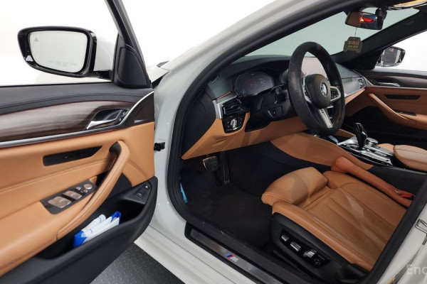 2020 BMW 5 серии с пробегом 130 634 км