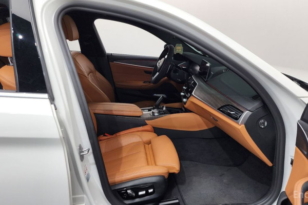 2020 BMW 5 серии с пробегом 130 634 км