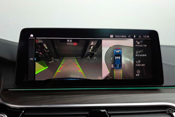 2021 BMW 5 серии с пробегом 84 042 км