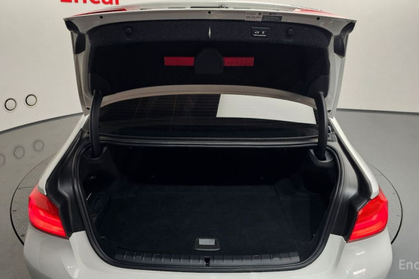 2020 BMW 5 серии с пробегом 43 063 км