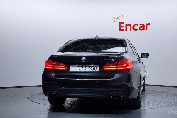2020 BMW 5 серии с пробегом 83 490 км