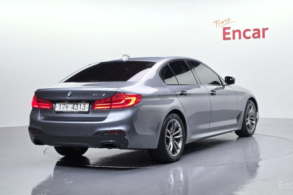 2018 BMW 5 серии с пробегом 105 036 км