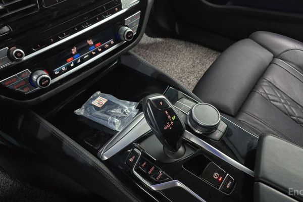 2021 BMW 5 серии с пробегом 78 651 км