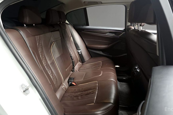 2020 BMW 5 серии с пробегом 84 628 км