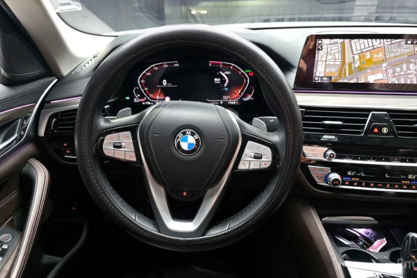 2020 BMW 5 серии с пробегом 84 628 км