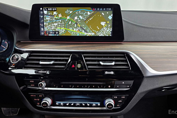 2018 BMW 5 серии с пробегом 69 628 км