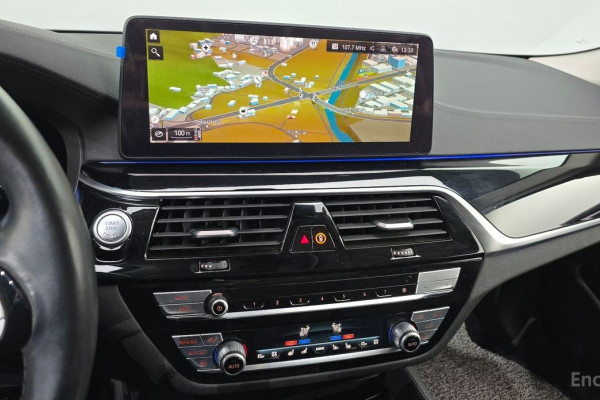 2021 BMW 5 серии с пробегом 78 651 км