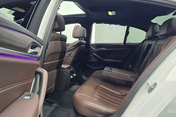 2020 BMW 5 серии с пробегом 42 001 км