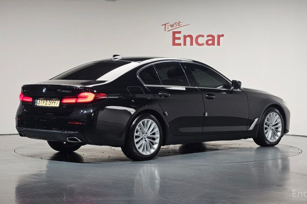 2021 BMW 5 серии с пробегом 90 699 км