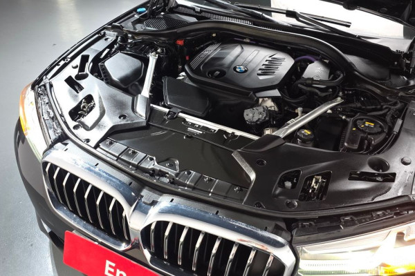 2021 BMW 5 серии с пробегом 90 699 км