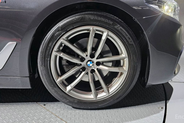 2019 BMW 5 серии с пробегом 93 887 км