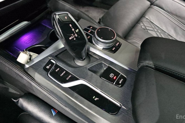 2020 BMW 5 серии с пробегом 78 922 км