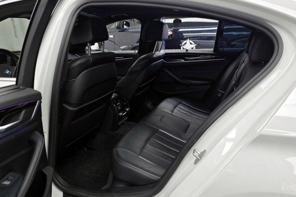 2019 BMW 5 серии с пробегом 67 621 км