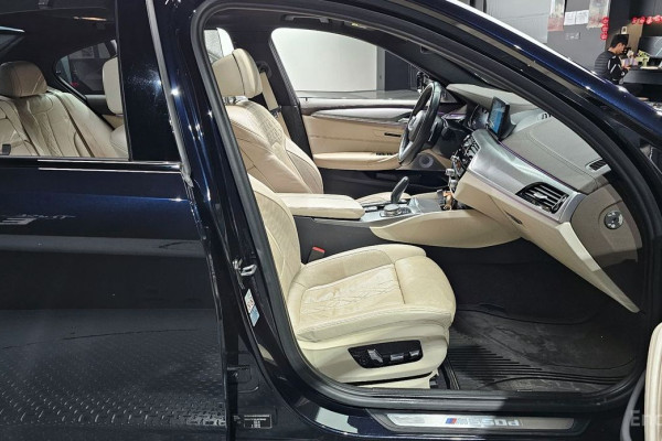 2018 BMW 5 серии с пробегом 111 339 км